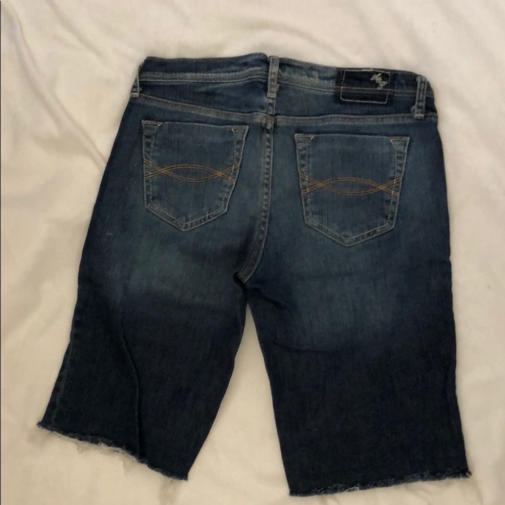 A&F Shorts - Picture 7 of 7